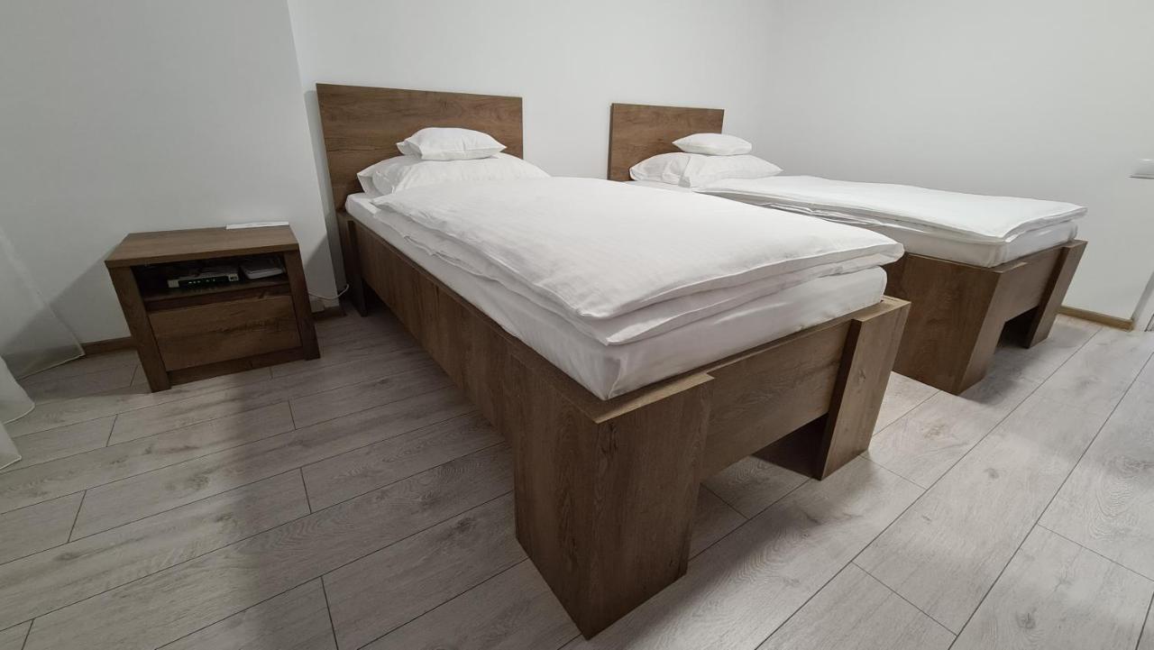 Apartament Sorina Maria Leilighet Deva Eksteriør bilde