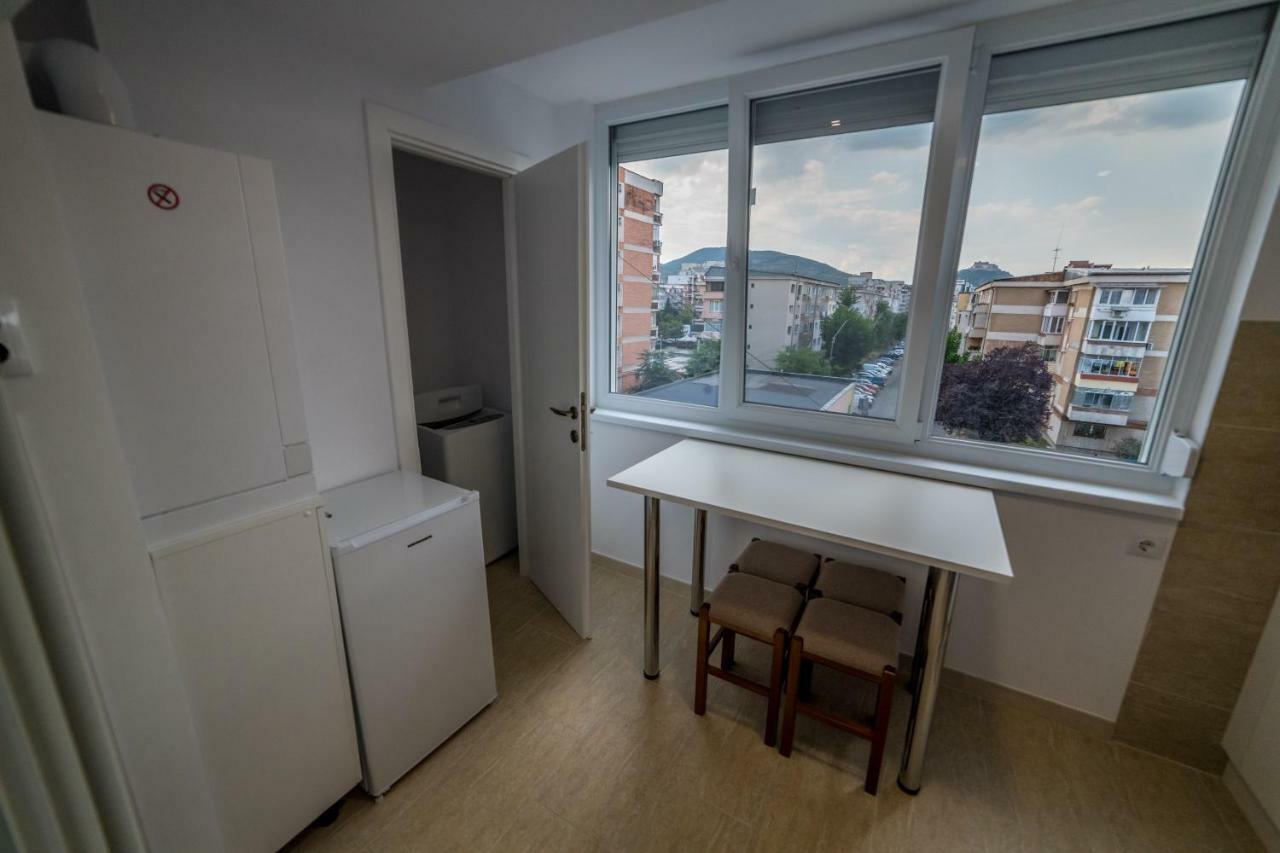 Apartament Sorina Maria Leilighet Deva Eksteriør bilde